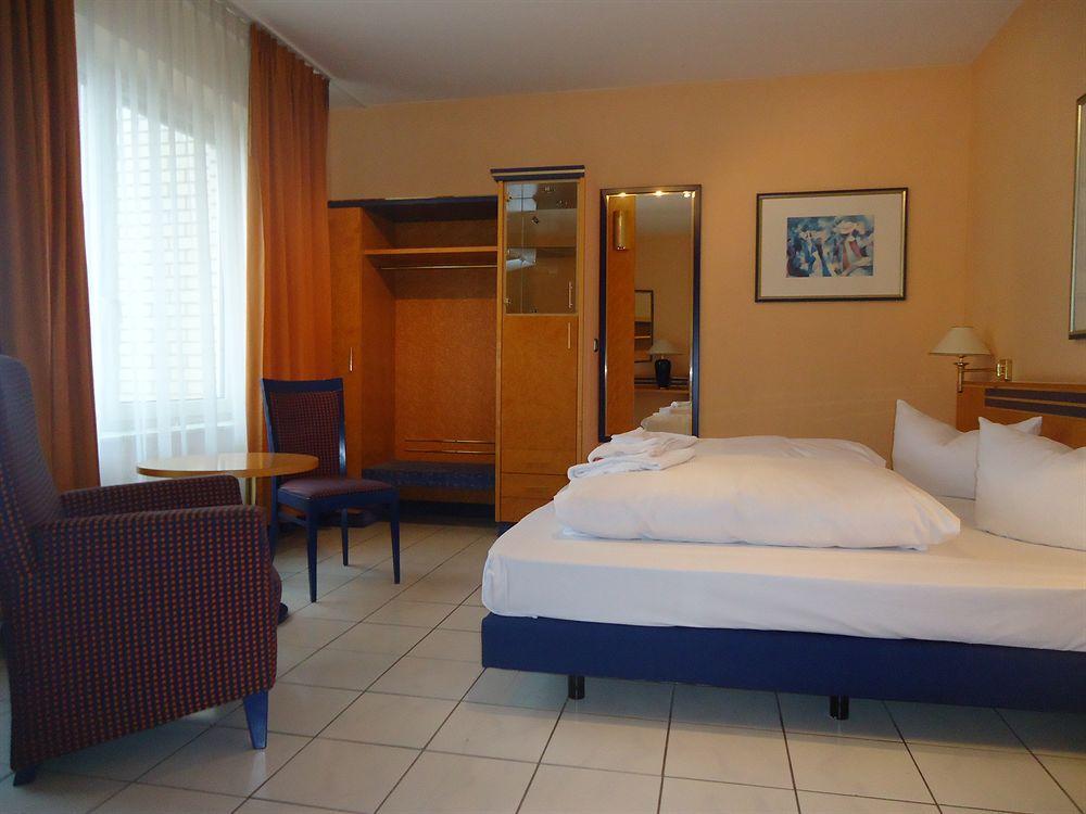 Hotel Rahlstedter Hof Hamburg Kültér fotó